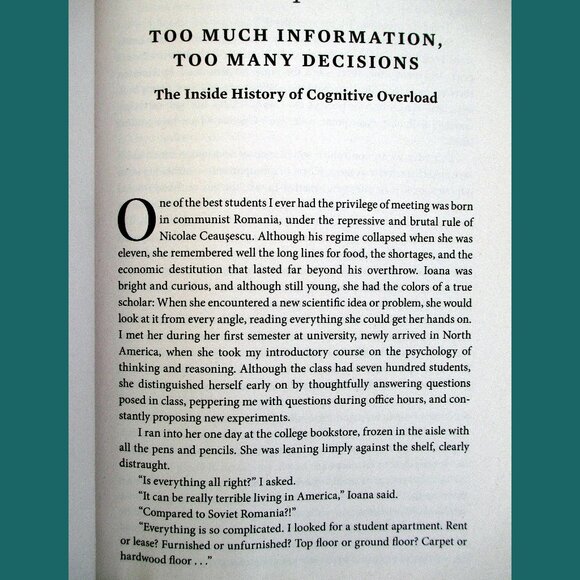 Book - The Organized Mind: Thinking Straight in the Age of Information Overload - Picture 8 of 13